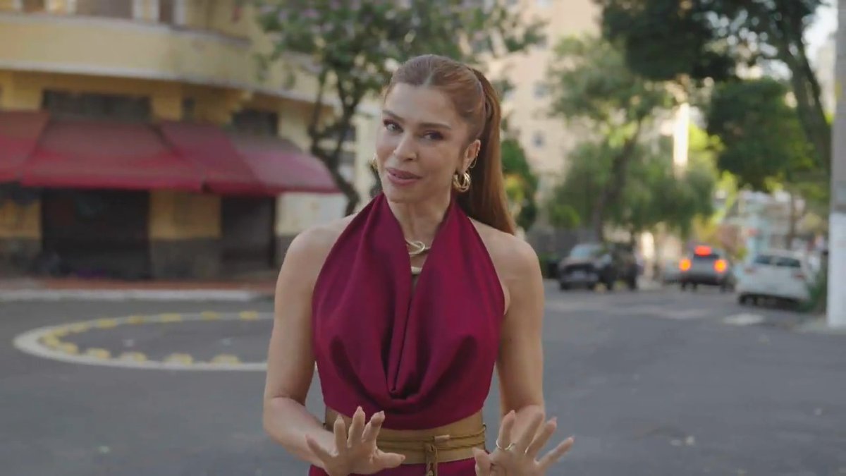 Será se na chamada eles vão falar “do criador de novela X e novela X”? E se falarem, quais serão as citadas? #TrêsGraças