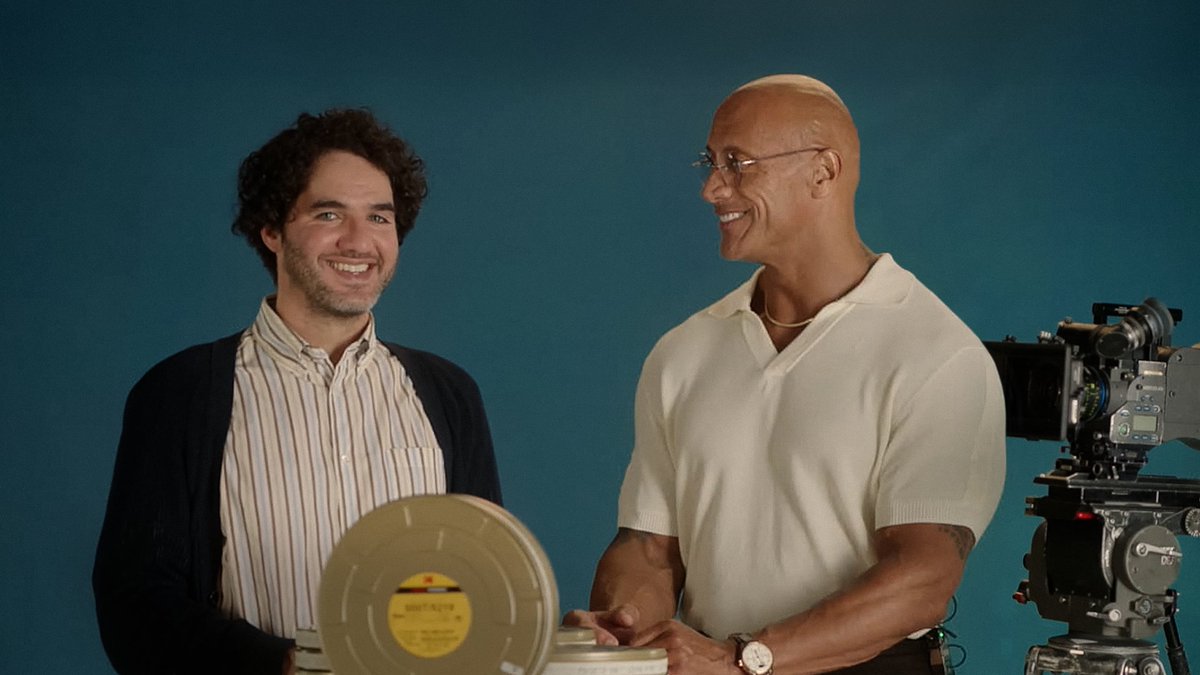 From VHS to 16mm to 65mm. Director Benny Safdie and star Dwayne Johnson on the groundbreaking methods used to bring THE SMASHING MACHINE to screen. Opens only in theaters October 3. Kodak