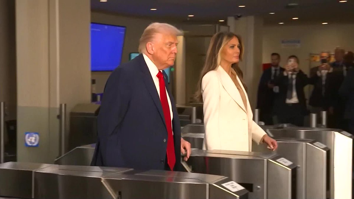 When Trump and the First lady arrived at the United Nations, the escalator that led them up to the General Assembly stopped, jolting her and the president, who was behind her, to a halt before they steadied themselves and continued climbing up the metal steps
