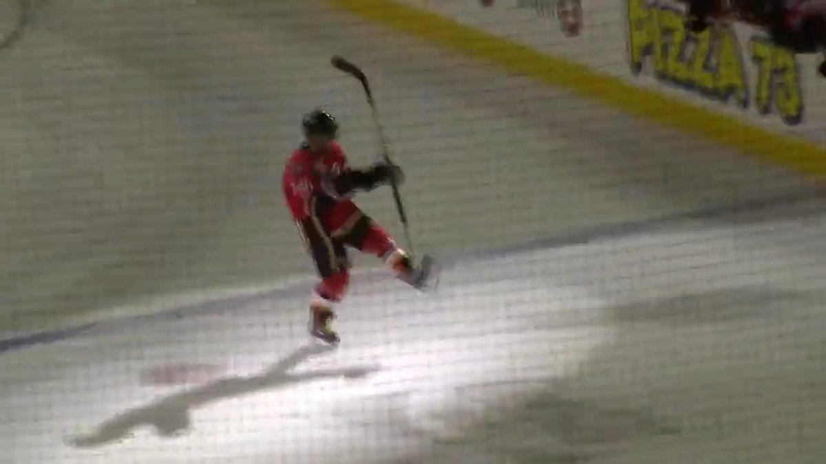 The greatest preseason moment in Calgary Flames history 🔥 (🎥: Jimmy Zheng | YouTube)