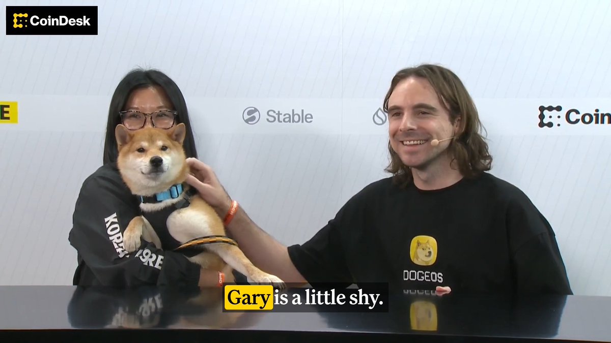🐕 KBW2025: It's not a crypto conference without a Shiba Inu! Meet Gary, the honorary DogeOS Chief Shiba Officer for the day from Korean Canine Rescue, paying a visit to the CoinDesk studio at #KBW2025 and is up for adoption!