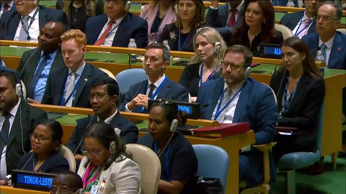 President Trump at the UN: "What makes the world so beautiful is that each country is unique. But to stay this way, every sovereign nation must have the right to control their own borders—and to limit the sheer numbers of migrants entering their countries.”