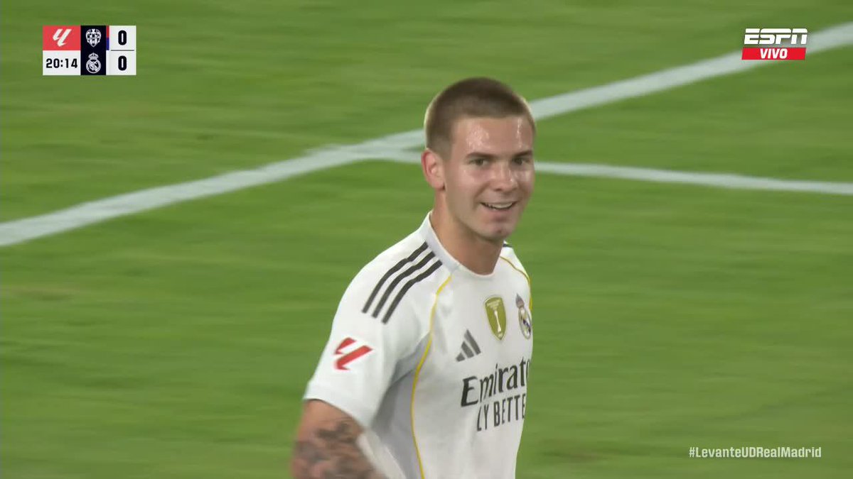 ❌ Es INCREÍBLE que esto no haya sido el primer gol de Franco Mastantuono en el Real Madrid. No quiere entrar.