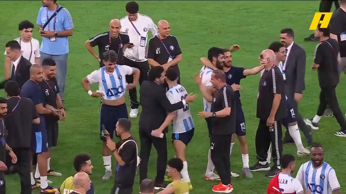 جانب من احتفالات لاعبي بيراميدز بعد الفوز #الأهلي_بيراميدز #FIFA_Intercontinental_Cup