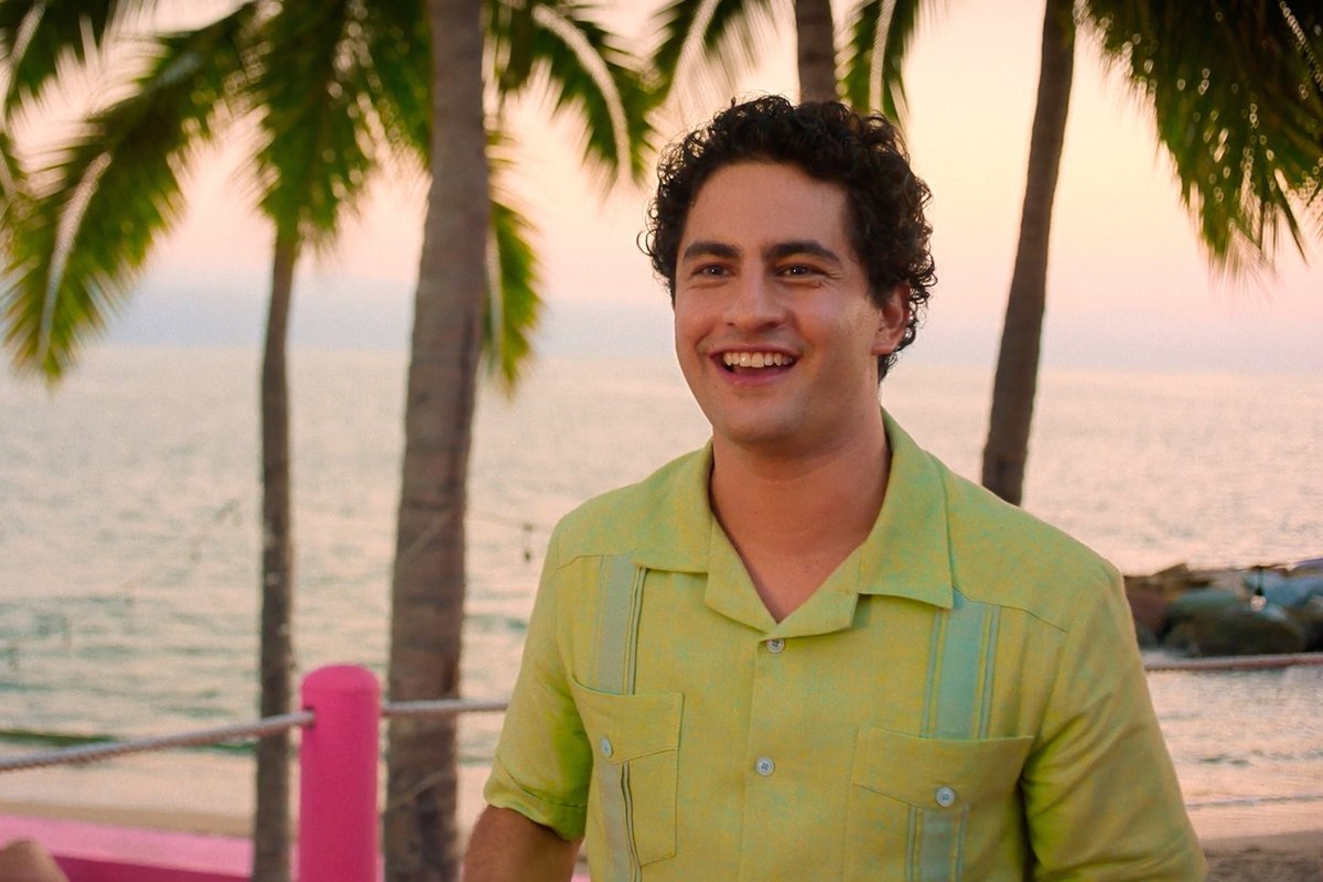 Just when you think you know how it ends. #AcapulcoTV — All Episodes Now Streaming