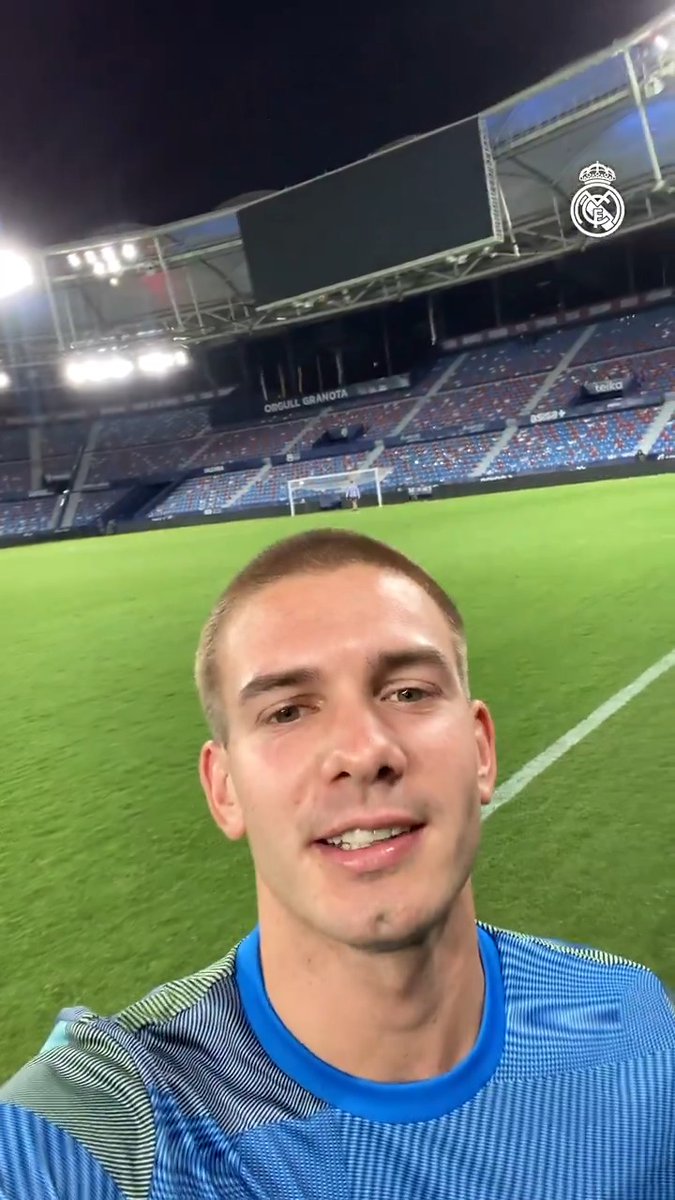 ⚽🤩 ماستانتونو: "مرحبًا مدريديستاس، كيف حالكم؟ أنهي ليلة رائعة هنا. الحقيقة أنني سعيد جدًا بفوز الفريق وبأول هدف لي بهذا القميص، كنت أتمناه بشدة. مودتي، وشكرًا لكم على دعمكم المستمر."