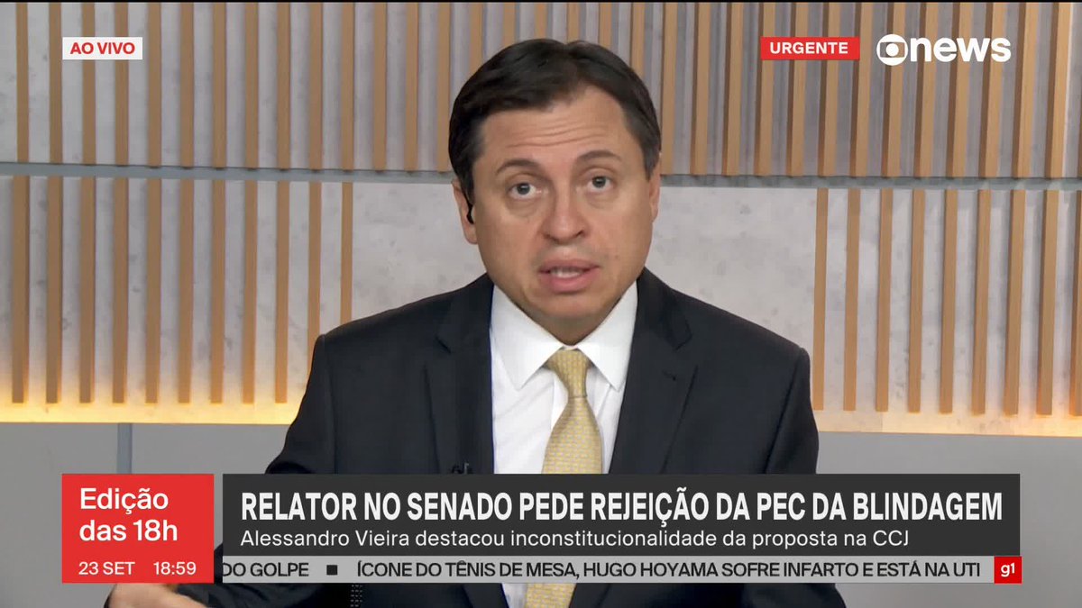 “O funeral já começou, e amanhã (quarta-feira, 24) deve ser o enterro. (...) Essa PEC da Blindagem é tão escandalosa que deixa o Congresso todo numa situação muito difícil, especialmente o Senado Federal, porque é voto majoritário. É importante a gente falar que no próximo ano vai ter eleição para o Senado, com renovação de dois terços, e muitos senadores serão candidatos a governos estaduais. Alguns querem até ser candidatos em chapa presidencial, como vice. (...) As manifestações do último domingo (21) inverteram a situação. (...) Até então, num primeiro momento, era segurar essa PEC, não votar e não se expor, mas depois dessa mobilização, como todo mundo reagindo e entendendo o escândalo que é essa PEC, o próprio Senado está cuidando desse funeral, e a expectativa é que amanhã seja o enterro”, diz Gerson Camarotti depois de o relator da PEC da Blindagem no Senado, Alessandro Vieira, apresentar parecer contrário à proposta, que será votada pela CCJ nesta quarta-feira. ➡ Assista ao #Edição18: #GloboNews