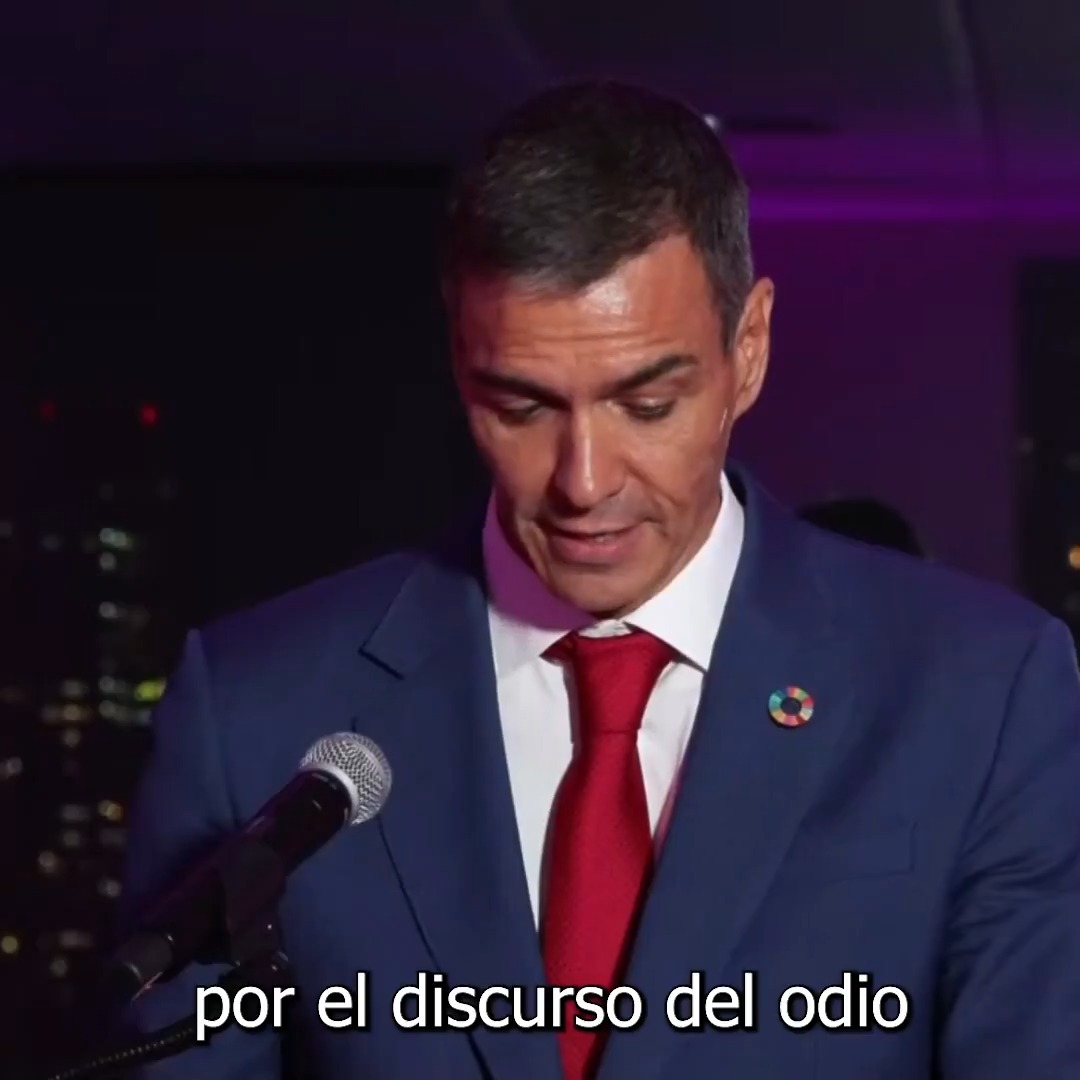 Ante las narrativas antifeministas que inundan las redes sociales, tenemos que crear alianzas internacionales que inspiren a niños y jóvenes a ser campeones de la igualdad. Gracias, HeForShe, por vuestra labor. Contad con España, un país orgullosamente feminista.