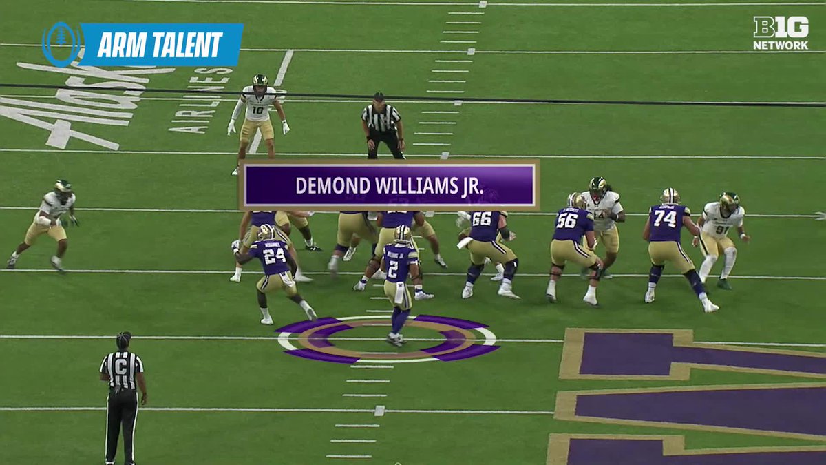 “He is exactly what you look for in a quarterback.” Urban Meyer highlights the qualities that make Washington Football star Demond Williams Jr. such a dynamic talent 👇