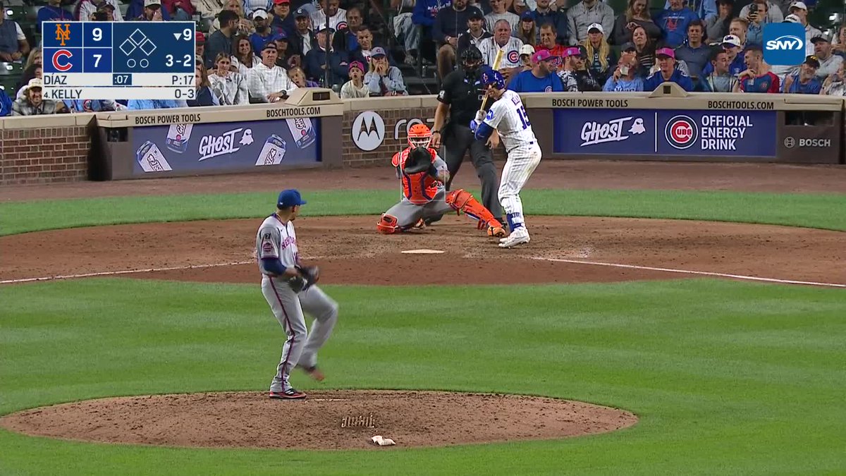 STRUCK HIM OUT (x5!) Edwin Díaz strikes out the side in the 9th to close out the 6-out save as the Mets reclaim the third NL Wild Card spot!