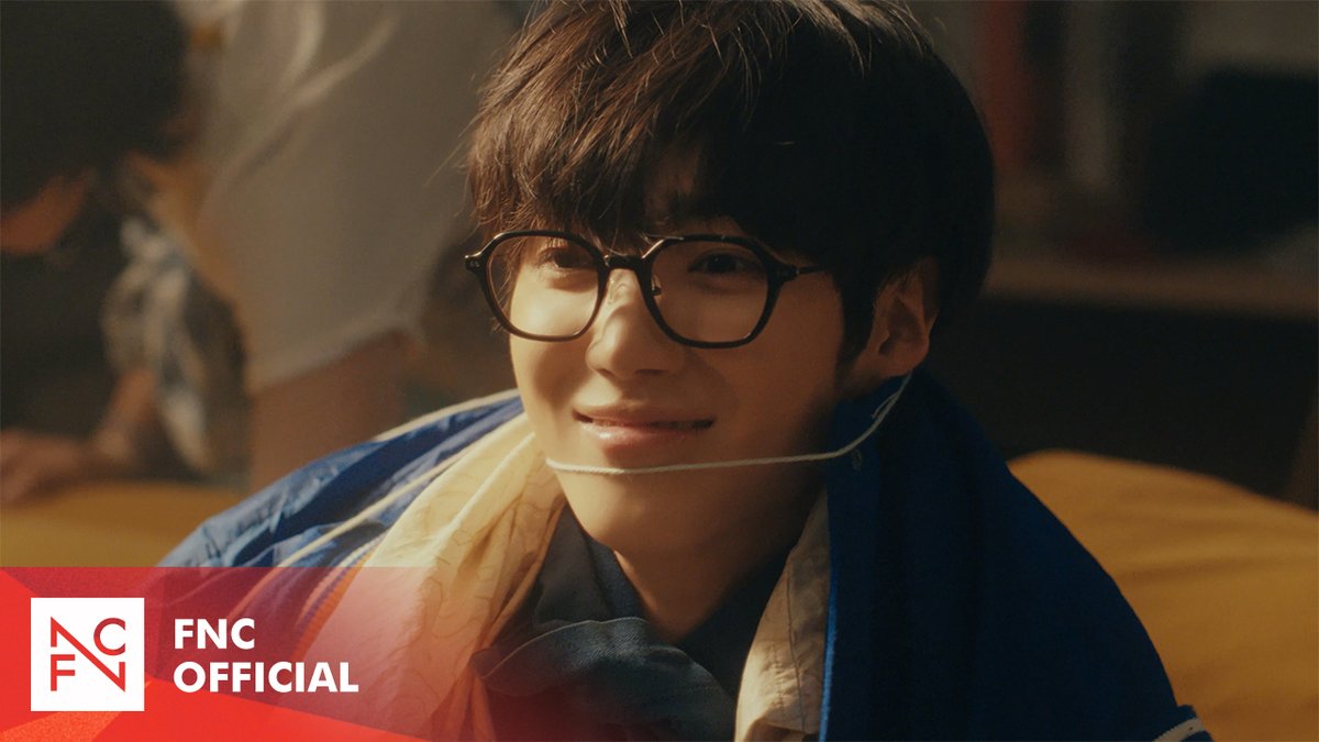 너에게 처음 빠진 순간 … 너는 나를 시인으로 만들어 AxMxP 에이엠피 AmplifyMusicPower AxMxP 1st Album [AxMxP] 🎵 너는 나를 시인으로 만들어 (Love Poem)