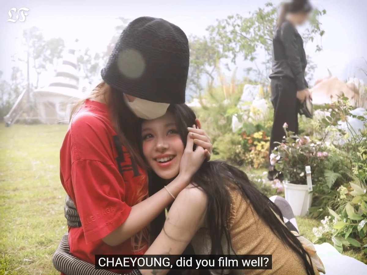 Nayeon surprising Chaeyoung with a cake to support her on set, Nayeon calling her a dummy because she was sneaking behind her for a whole minute and Chaeyoung didn't notice 😭🥺