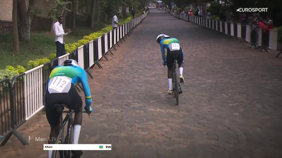 Hoy también tenemos marcha en Kigali 🚵 No te pierdas la contrarreloj mixta élite de la mano de Laura Álvarez y Juan Clavijo en Eurosport.es 1 y HBO Max España 📺 #LaCasaDelCiclismo