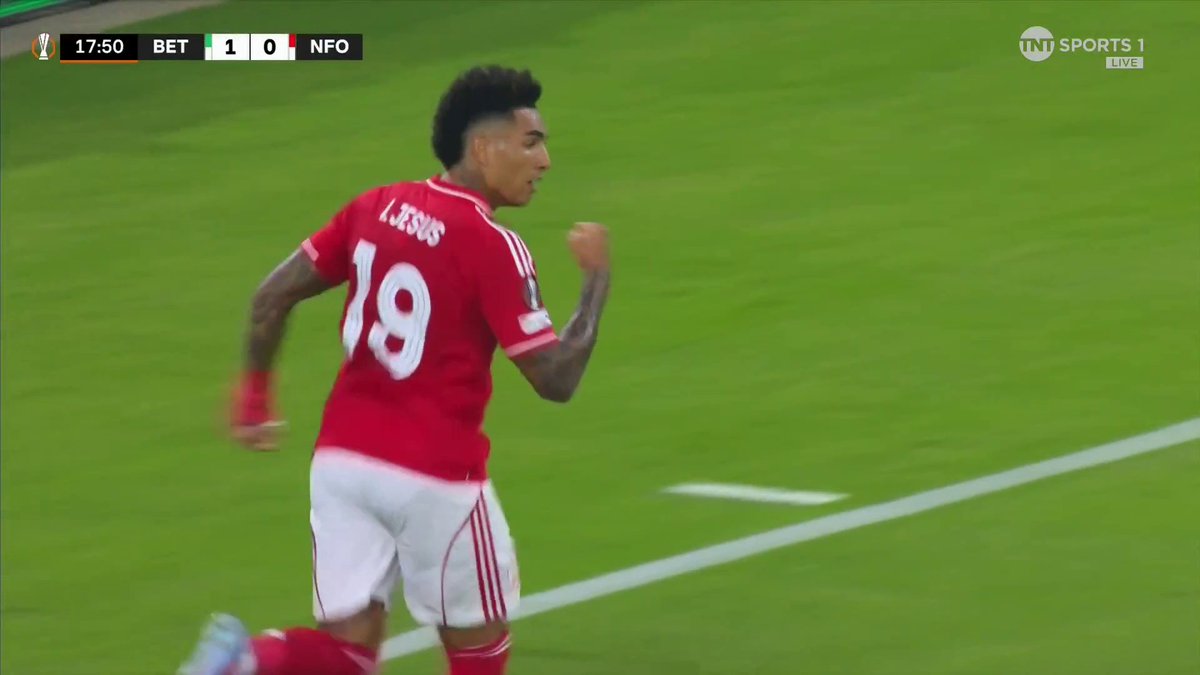 Igor Jesus scores Nottingham Forest's first goal in Europe in 29 years. 🎥 Football on TNT Sports