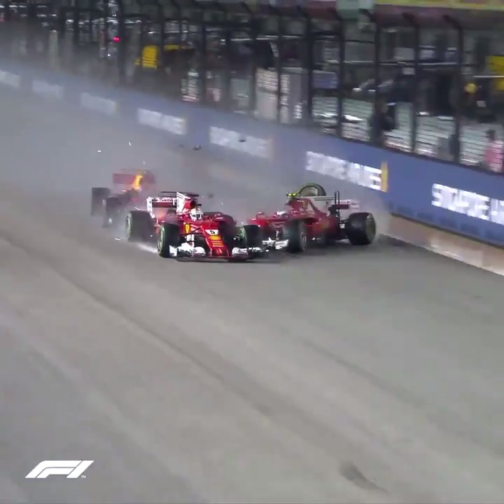 Not so fun fact: The last time Williams entered Singapore in 5th place of the constructors’ standings, this is what happened during that race…