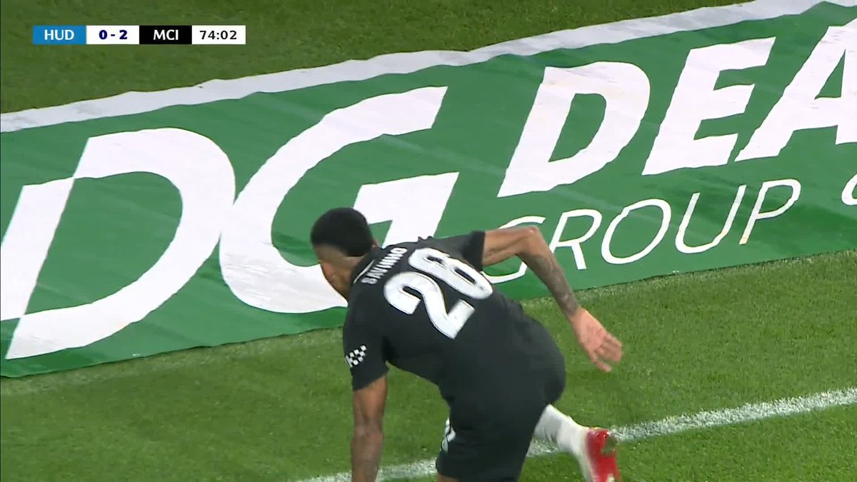 "What a finish, what a goal" Savinho fires in a second for Manchester City 💥