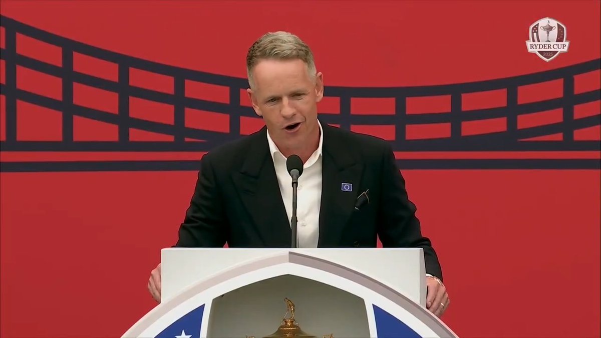 “We’re fueled by something money cannot buy.” Luke Donald with a jab during the Opening Ceremony. 👀