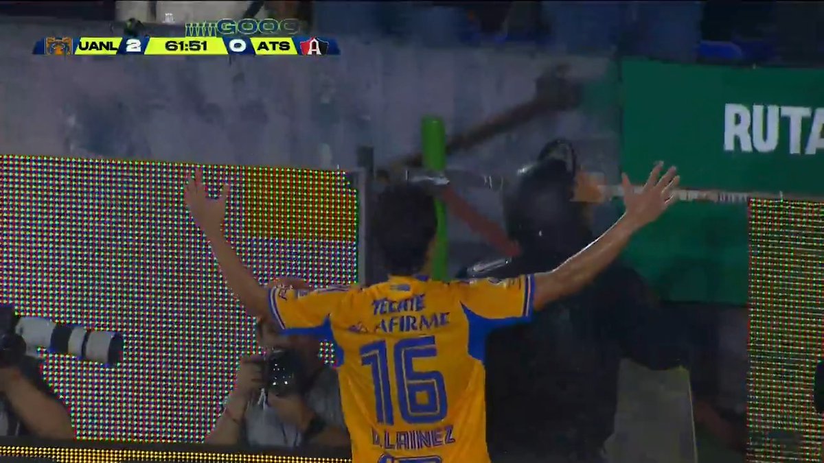 ¡Lainez de zurda y al fondo! 💪