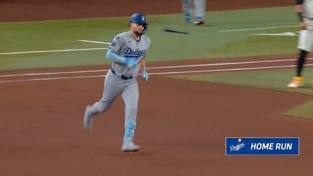 パヘスが2ランホームラン💥 ドジャースが勝ち越し!3-1 第26号ホームラン! 【シーズン成績】 打率278 26本塁打 OPS.786 #ドジャース #LetsGoDodgers