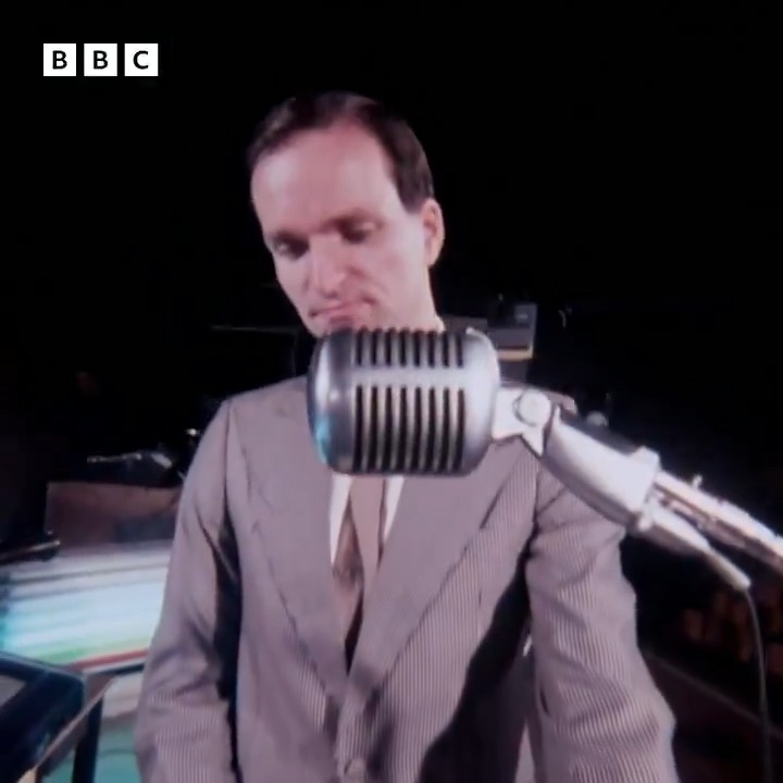 1975: Kraftwerk and the music of tomorrow #OnThisDay 1975: Kraftwerk showed Tomorrow’s World around their Dusseldorf studio.