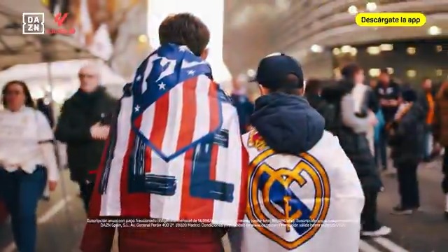 Cuando llega el derbi, Madrid se parte 🔥 ¿Y tú de qué lado estás? Disfruta del Atlético de Madrid 🆚 Real Madrid y de las mejores ligas europeas por 14,99€ al mes durante un año #LALIGAenDAZN ⚽ 🔗