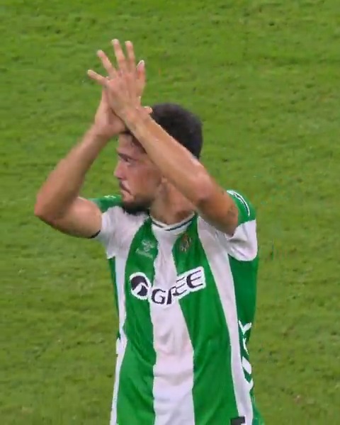 ๐ La Cartuja quiere mucho a Junior Firpo, Pablo Fornals y Antony Santos. Real Betis Balompiรฉ ๐ด๐ | LALIGAHighlights