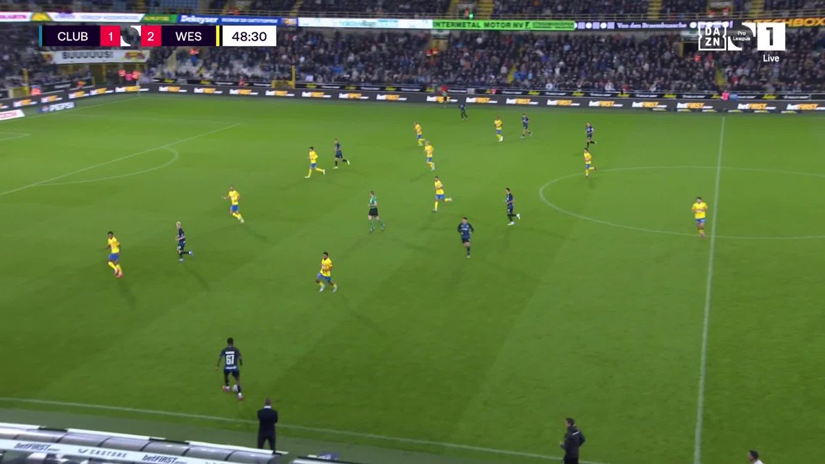 Match de déglingos hier en Belgique avec un 5-5 entre Bruges et Westerlo mais surtout un Carlos Forbs décidément en pétard sur ce début de saison avec ce missile air-sol
