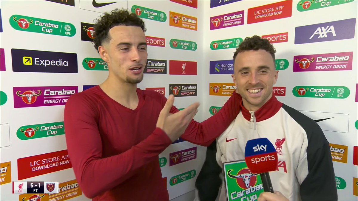 Jones and Jota in their post match interview reacting to our 5-1 win against West Ham in the Carabao Cup on this day last year. Curtis presents Diogo with the player of the match award ❤️