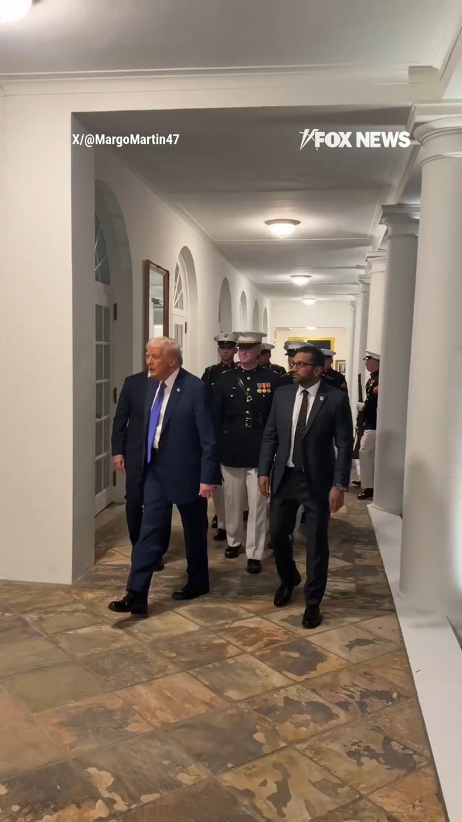 “Come on in here, fellas!” President Trump invites the Marine Corps Silent Drill Platoon into the Oval Office after they perform on the South Lawn of the White House.
