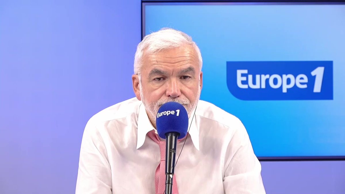 "Aujourd'hui, toutes les professions intellectuelles en France penchent à gauche ou à l'extrême gauche : les professeurs d'université, les juges, les journalistes, les artistes..." affirme @pascalpraud dans #PascalPraudEtVous #Europe1 #Politique