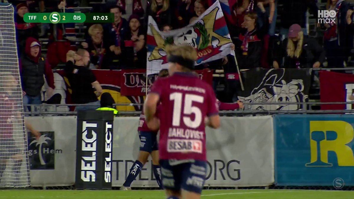 ÖIS går mot en viktig trepoängare i tabelltoppen i och med Tobias Sanas 2-0-mål mot TFF 🔴🔵 📲 Se matchen på HBO Max