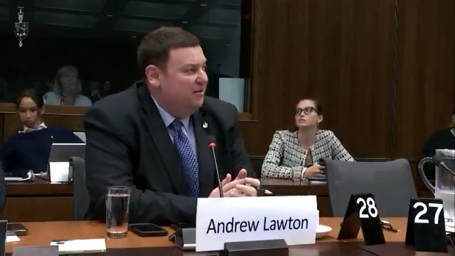 WATCH: Andrew Lawton cross examines Canada's largest law enforcement stakeholders on the Liberals gun 'buyback' program. ▫️Tom Stamatakis - 60K front-line officers ▫️@NPFFPN - 20K RCMP officers ▫️Clayton Campbell - 8K civilian/uniform members All are against gun confiscation. ✅ 🇨🇦
