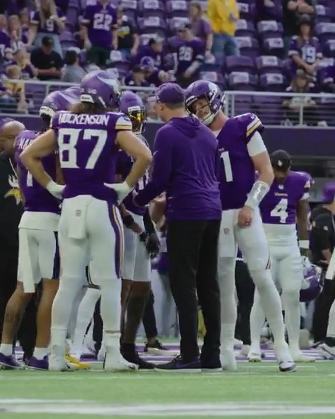 Had to get the warning out of the way early. Head Coach Kevin O'Connell was mic'd up during Sunday's 48-10 win. 📺: