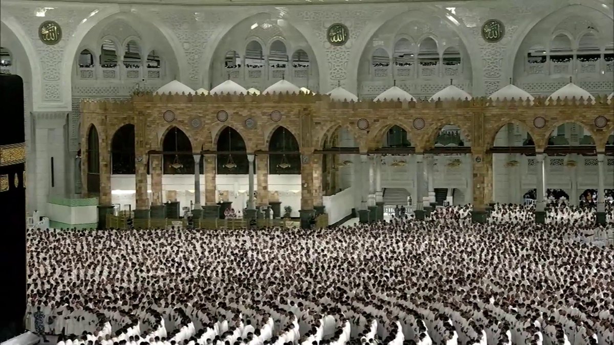 Indeed, Allah and His angels send blessings upon the Prophet. O you who have believed, ask [Allah to confer] blessing upon him and ask [Allah to grant him] peace Beautiful Recitation by Sheikh Bandar Baleelah during Fajr Prayers today