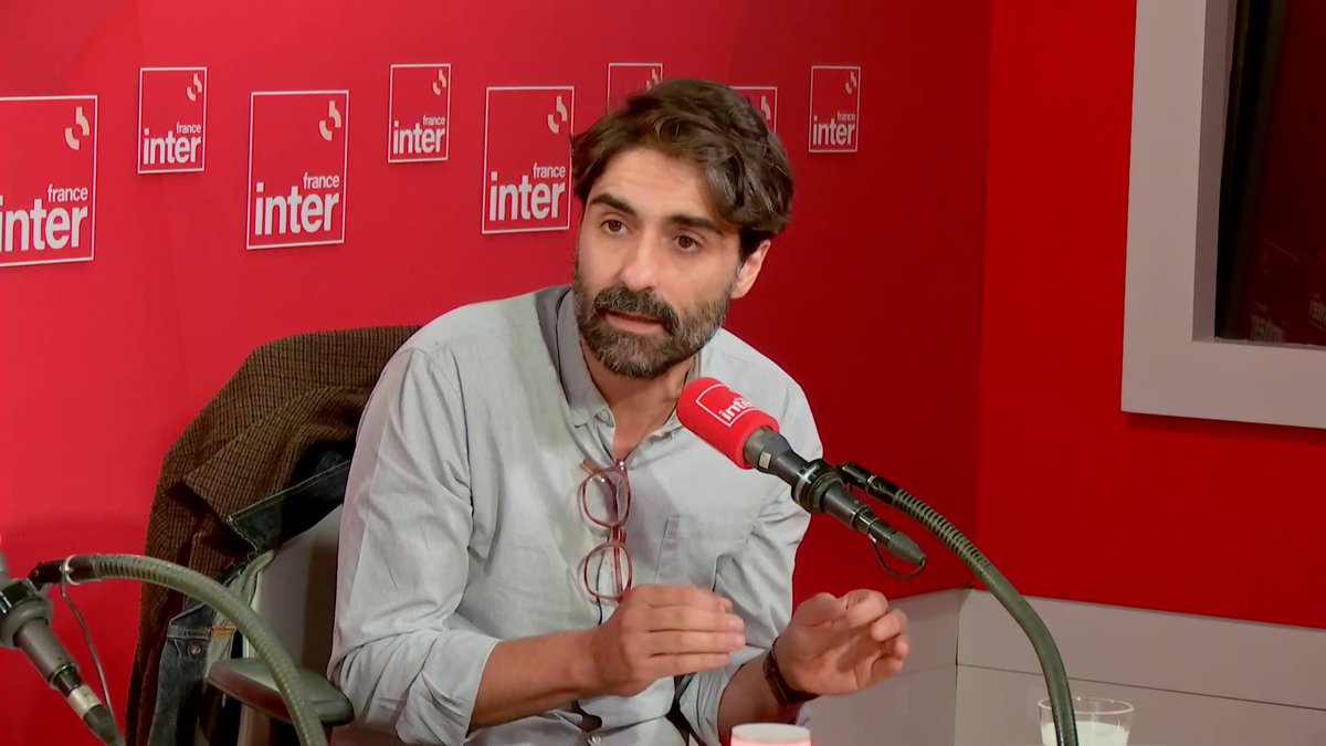 Condamnation de Nicolas Sarkozy : "La question qu'on se pose, c'est s'il y a un problème des juges avec la politique", regrette Fabrice Arfi, journaliste à Mediapart. Or, dit-il, "on pourrait se demander si Nicolas Sarkozy n'a pas, lui, un problème avec le code pénal." #le69inter