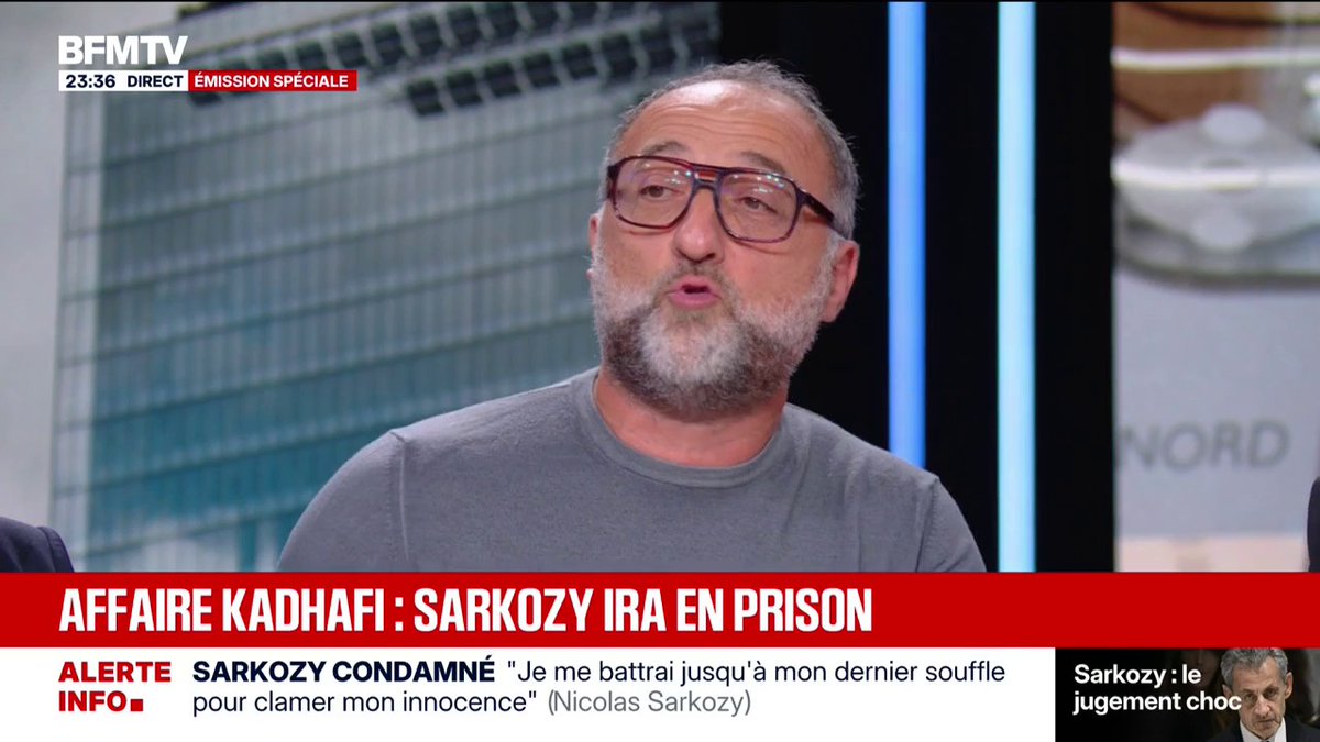 Houlala, ils ont sorti la grosse artillerie pour voler au secours du parrain 😩