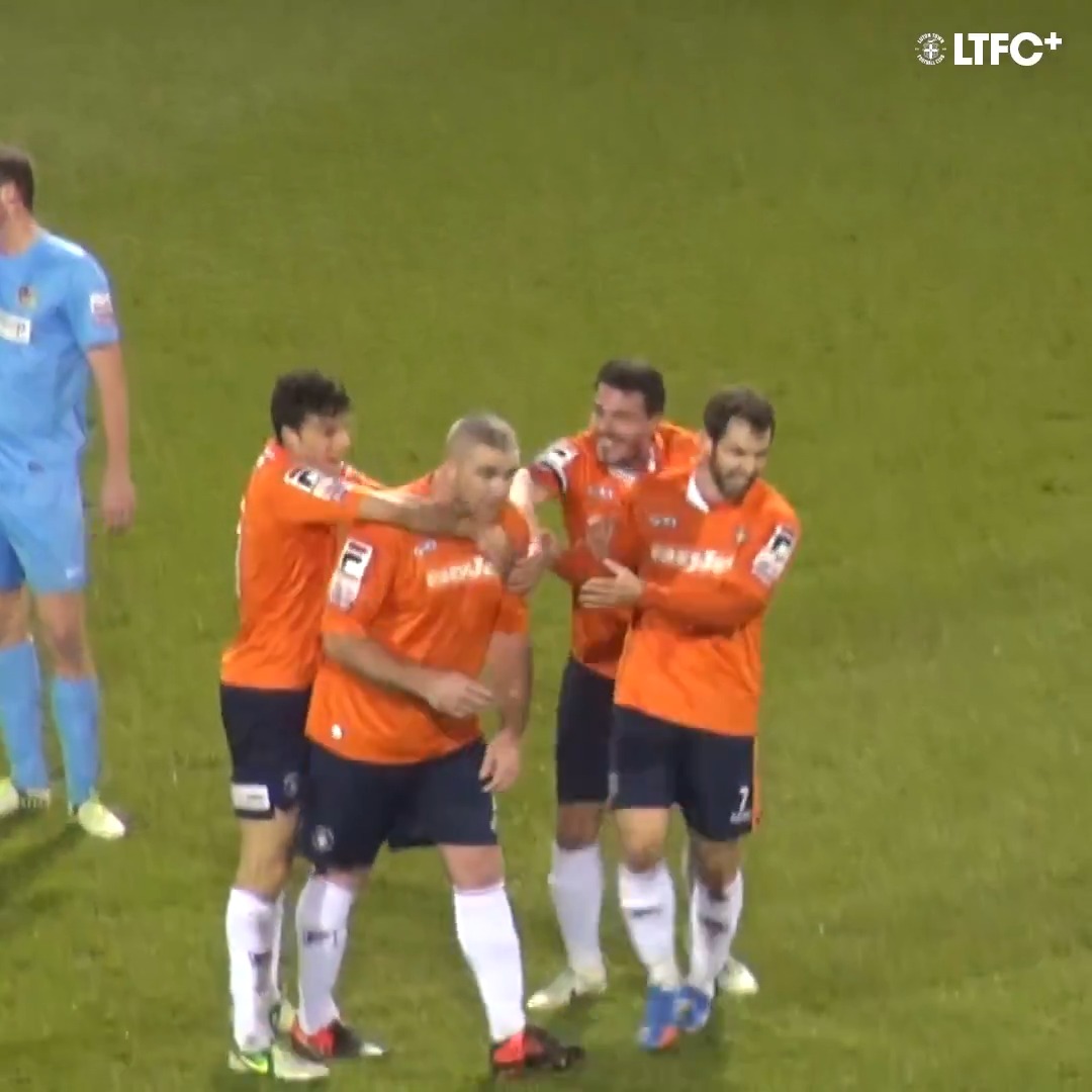 Happy birthday, Steve McNulty! 🥳 Any excuse to watch this volley again 😍