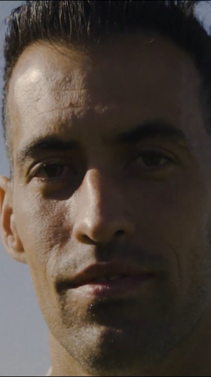 El fútbol no será lo mismo sin ti. Campeón del mundo, de Europa, guía y metrónomo de la Selección durante años. Fuiste, eres y serás una inspiración para todos dentro y fuera del campo. Mucha suerte en tu nueva etapa, Busi. #VamosEspaña