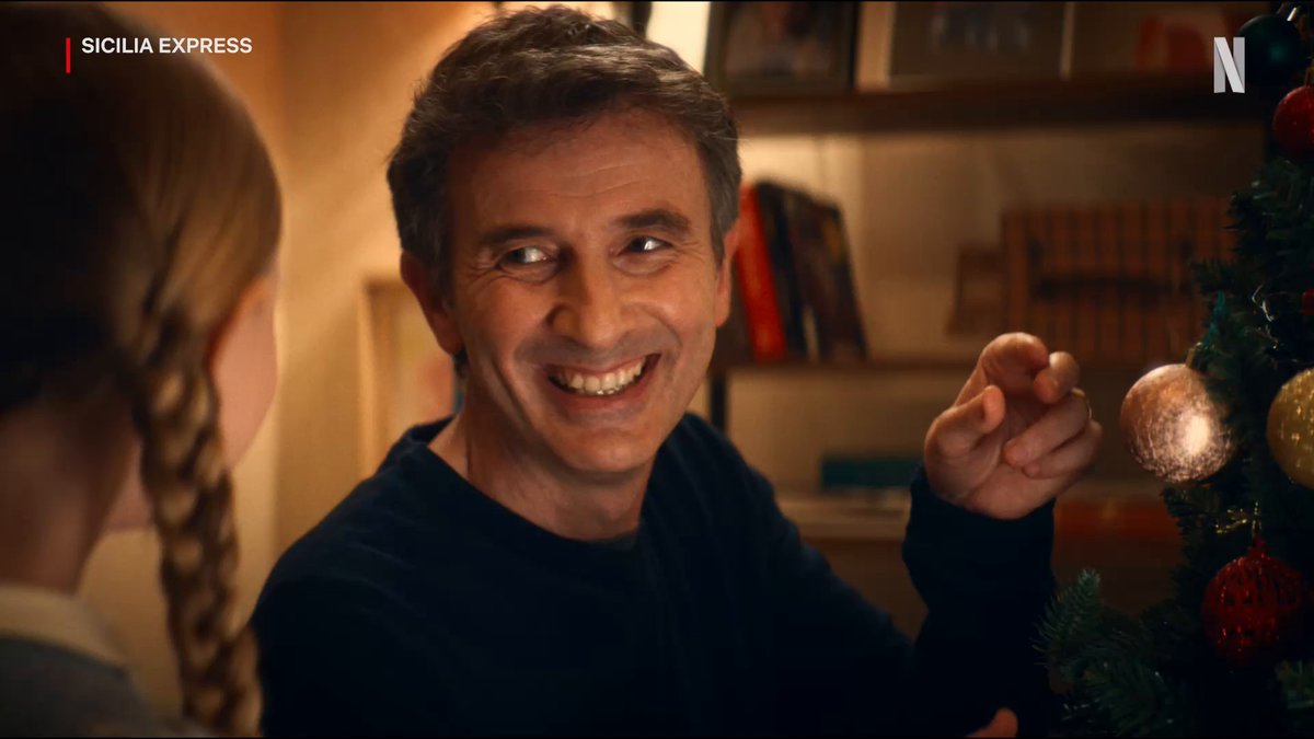 Cosa da fare il prima possibile: prendere i biglietti per scendere a Natale Sicilia Express, la nuova serie con Ficarra e Picone, è in arrivo su Netflix il 5 dicembre