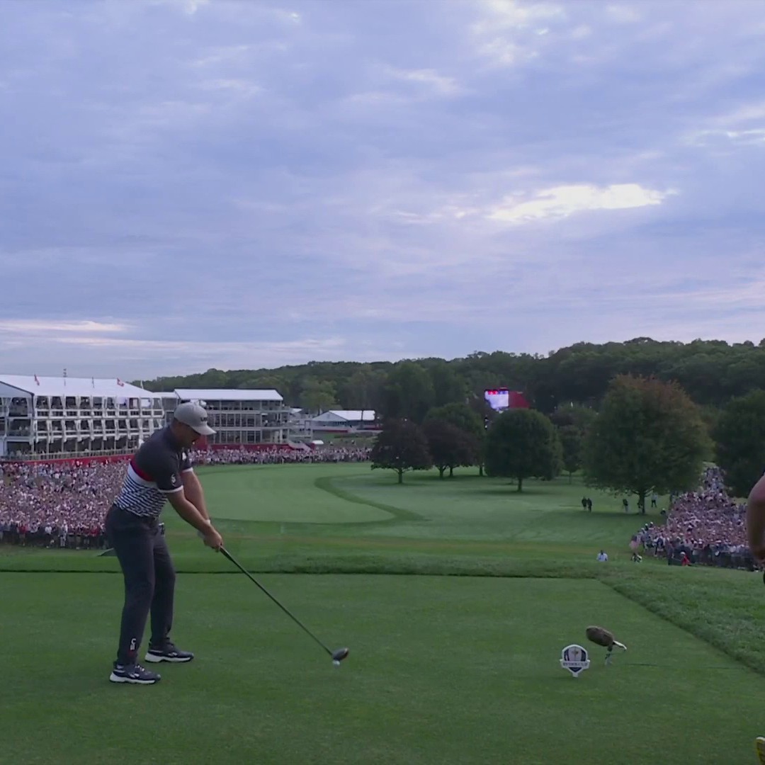 Bryson DeChambeau LAUNCHES IT to just in front of the 1st green to start the Ryder Cup! ๐บ๐ธ๐