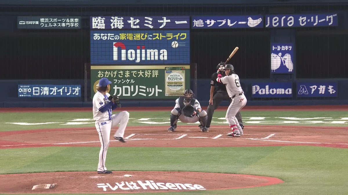 緊急登板となった #佐々木千隼 選手はランナーを出すも見事無失点に抑える好投を見せる👍👍👍 6回表 DB 4 - 4 G #横浜奪首 #全横浜で戦え #baystars