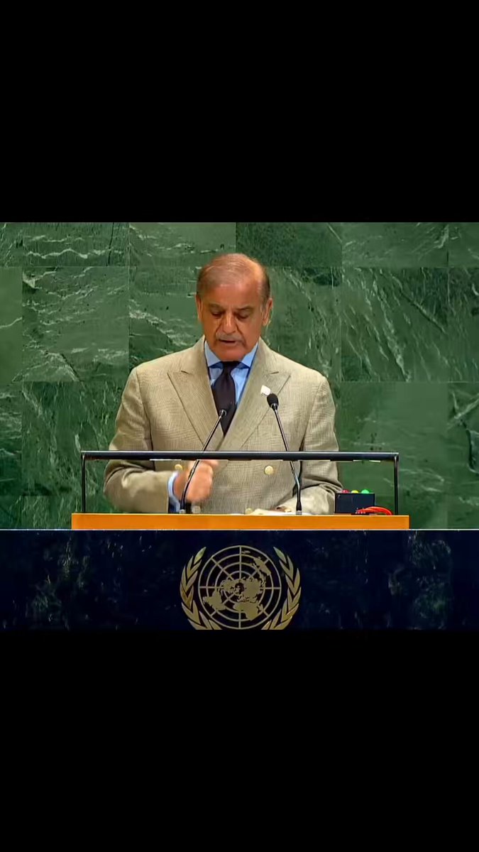 “We’ve turned 7 Indian fighter jets into scrap and dust” says Pakistan’s PM at the UN.