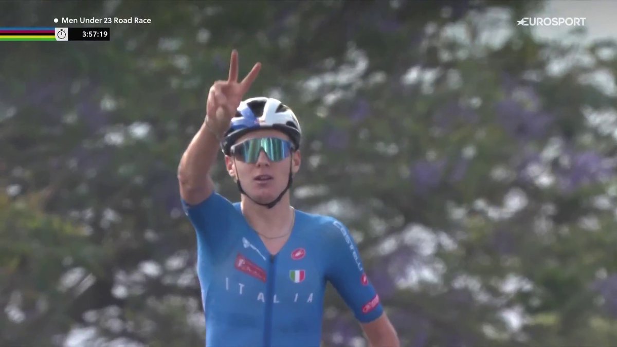DALLA TERRA DEL RUANDA SBOCCIA IL FIORE IRIDATO DI 𝐋𝐎𝐑𝐄𝐍𝐙𝐎 𝐌𝐀𝐑𝐊 𝐅𝐈𝐍𝐍 🌼🇮🇹 #Ciclismo #Cycling #Kigali2025 #Finn