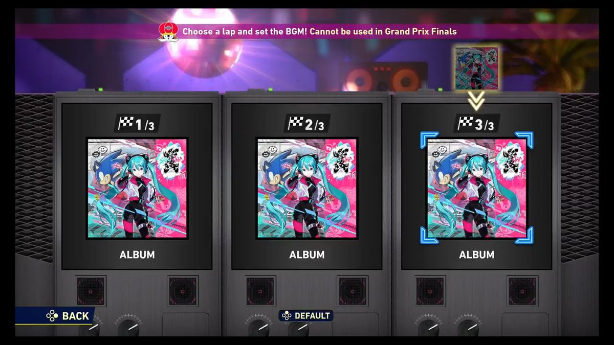 You can change the in-race music track with the jukebox to a track from "Project ONSOKU"! Customize your rides with your favorite background music! 🎶