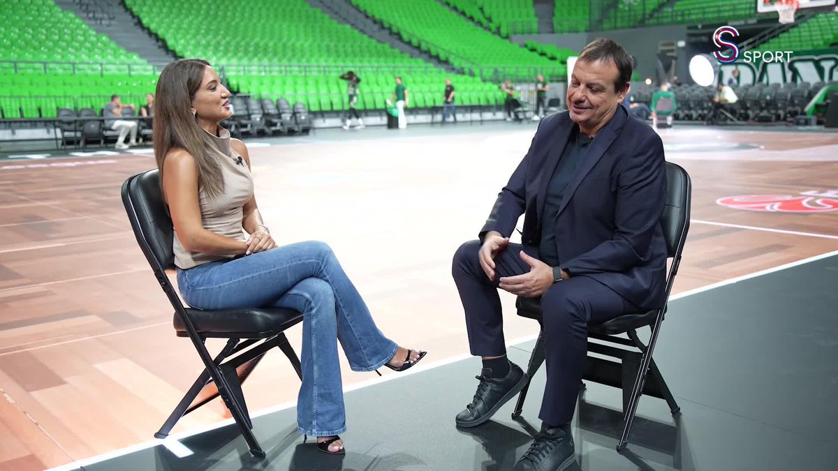 Ergin Ataman: "Schröder çok iyi bir oyuncu ama kişilik konusundaki sorunları için bir şey söylemeyeceğim. İyi bir oyuncu ama benim için en önemlisi insani yaklaşım. Ben takımıma bir oyuncu transfer ederken önce kişiliğine bakarım, terbiyesine bakarım."