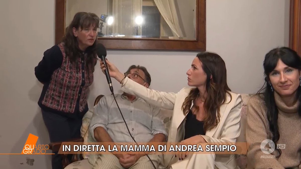 "Alla fine di tutta questa storia ci sarà qualcuno che ci chiederà scusa?" Lo sfogo della mamma di Andrea Sempio in diretta a #Quartogrado