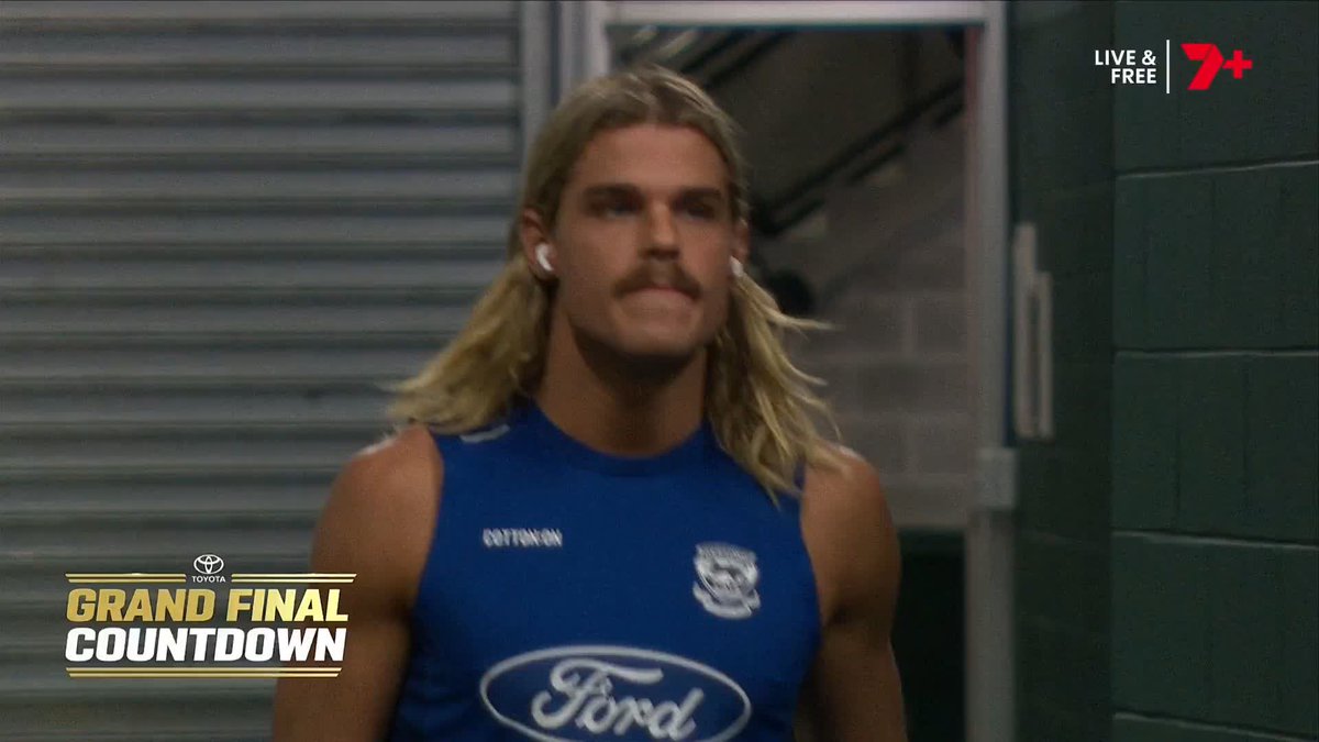 Baz has arrived 😤