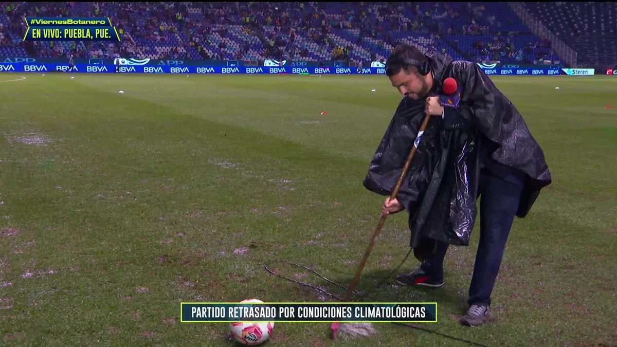 Omar Villarreal colaborando para que jueguen sus Chivas 🐐 #ViernesBotanero