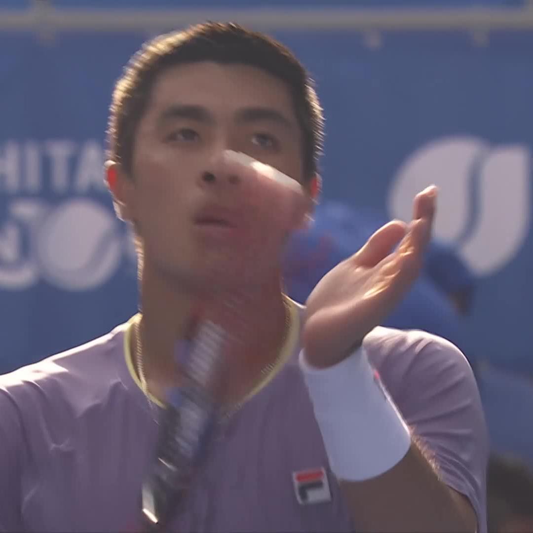 Routine route to the last 8 ✈️ Nakashima reaches his 8th quarter-final of the season after defeating Fucsovics 7-5 6-3! #kinoshitajotennis