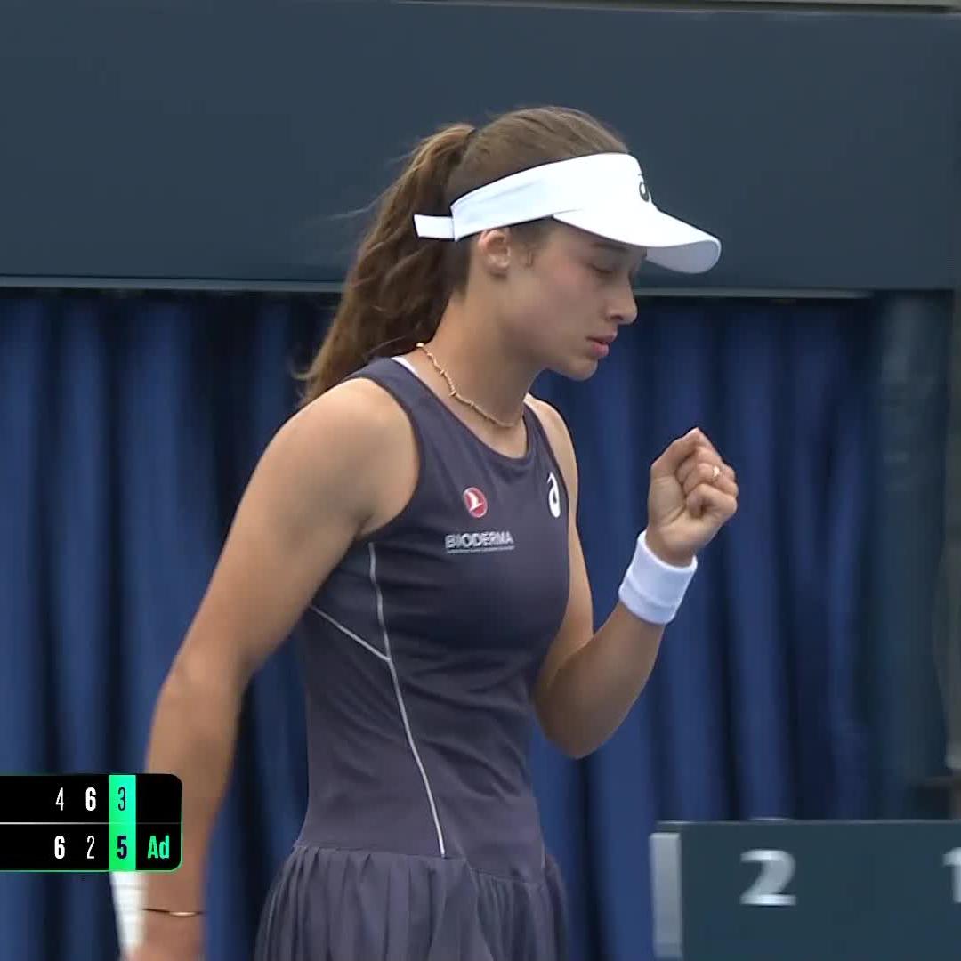 Zeynep Sönmez’e kariyerinin ilk ilk-20 galibiyetini getiren maç puanı 🤩🇹🇷
